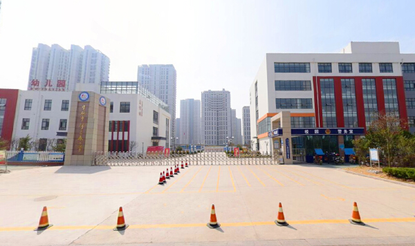 日照浮来春小学