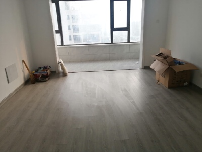 出售安澜嘉园125平三室简装89万送车位和储藏室