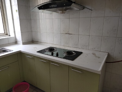 轿顶山花园110平3室2厅1卫51.2万