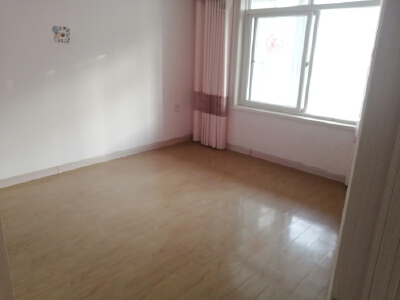 阳光海岸88平两室精装修46万送储藏室，已出税