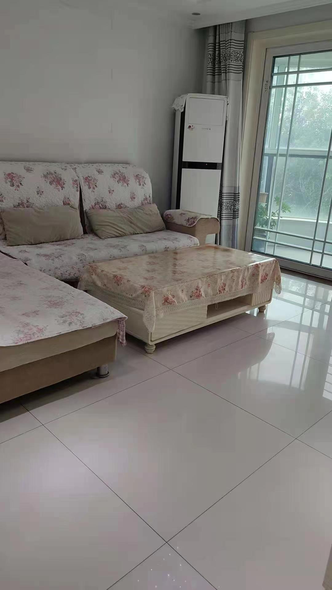 中央绿城精装2室 二手房