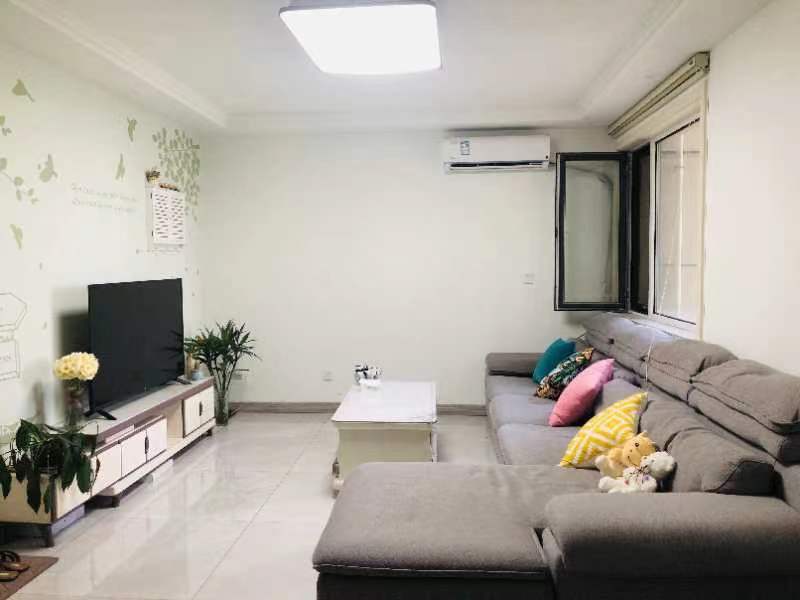 82万中央绿城2室好房 二手房