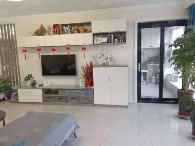 东方海岸，3室2厅1卫，127㎡，精装，售价165万