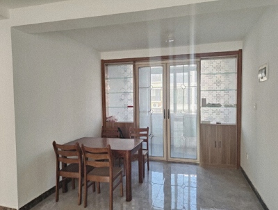 锦都花园，3室2厅1卫，122.00㎡，精装，售价36.00万