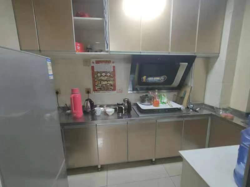 生活印象 80平，两室，精装，家具家电齐全，1600 租房