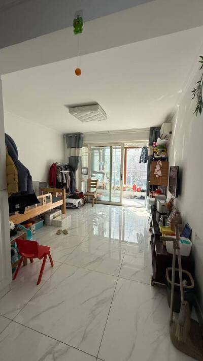 兴业梦想成真花园，3室2厅1卫，89㎡，精装，售价67万