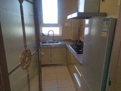 华润中心c领寓，1室1厅1卫，46㎡，租金900元/月