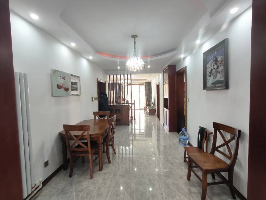 教授花园三期，一楼带院，小复式，三室精装 二手房