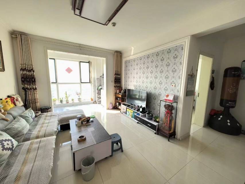 安泰未来城，2室2厅1卫，87㎡，精装，售价39.9万 二手房