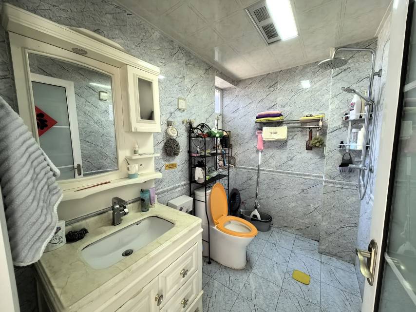 安泰未来城，2室2厅1卫，88㎡，精装，售价39.9万 二手房