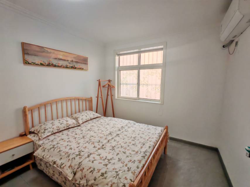 铁路小区，2室2厅1卫，68.00㎡，精装，带储藏室！售价38.00万 二手房