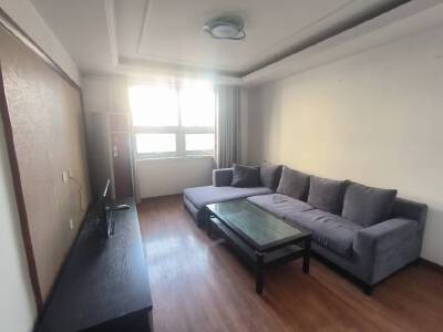 教授花园三期，1室1厅1卫，52㎡，简装，售价48万