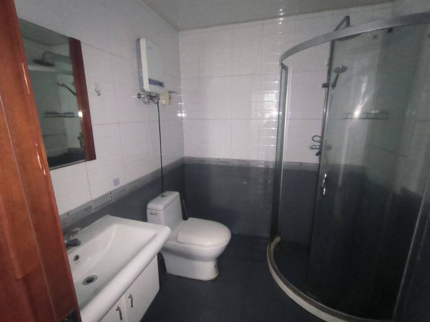 教授花园三期，1室1厅1卫，52㎡，简装，售价48万 二手房