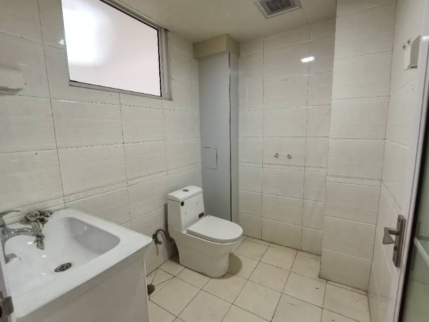 新城花园，72㎡，售价69万 二手房