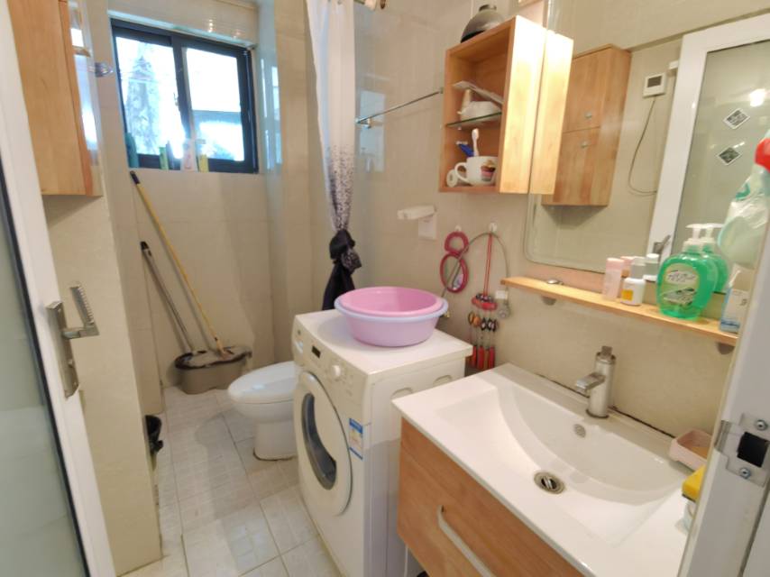 北京路本部！风景水岸电梯房50平1室出税33万可议有钥匙 二手房