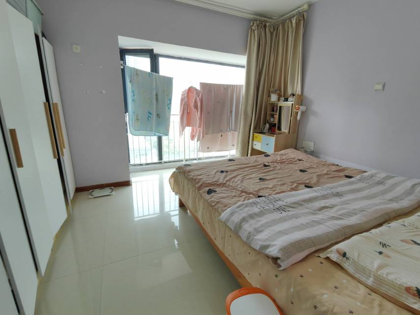 北京路本部！风景水岸电梯房51平1室精装出税39.8万可议 二手房