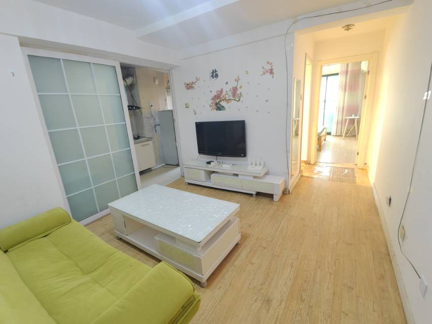 北京路本部！风景水岸电梯房50平1室精装出税36万一口价有钥匙 二手房