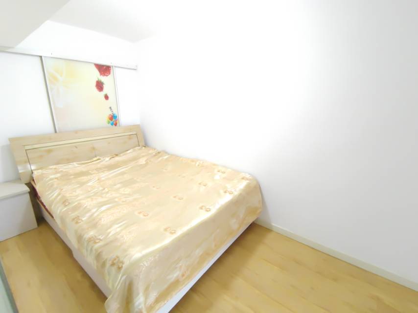 北京路本部！风景水岸电梯房61平复式3室2卫精装55万可议有钥匙 二手房