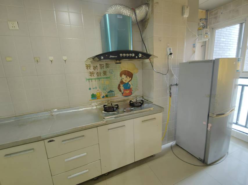 北京路本部！风景水岸电梯房50平1室精装出税36万一口价有钥匙 二手房