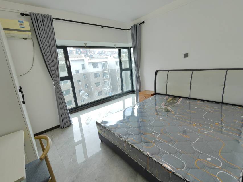 北京路本部！风景水岸电梯房51平现代精装42万可议 二手房