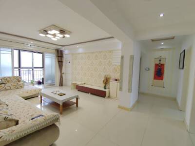 北京路本部！风景水岸133平3室精装带车库89万可议