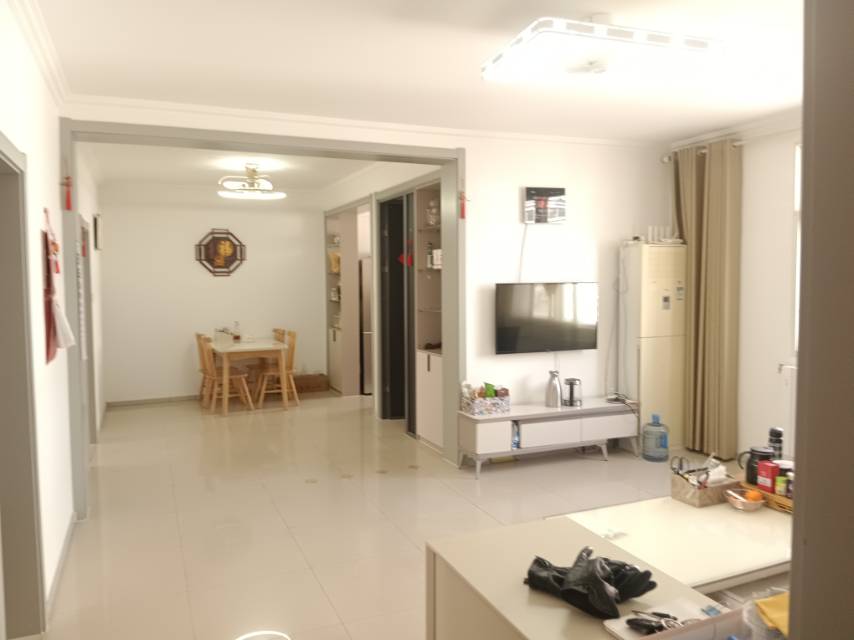 新城花园，3室2厅1卫，125㎡，售价102万 二手房