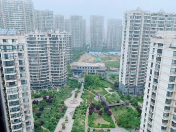 华润凯旋门小区实景图