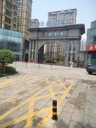 蓝天尚东区A区实景图