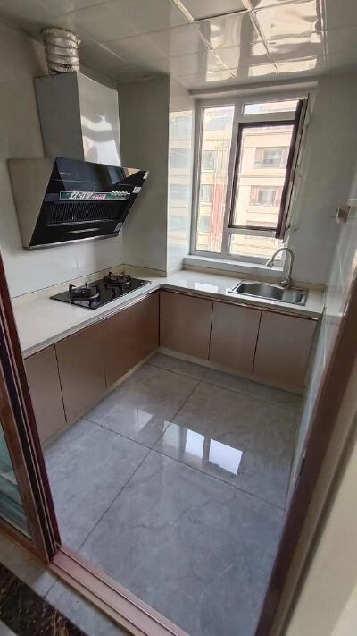 德瑞吉祥花园，2室2厅1卫，70.00㎡，售价37万