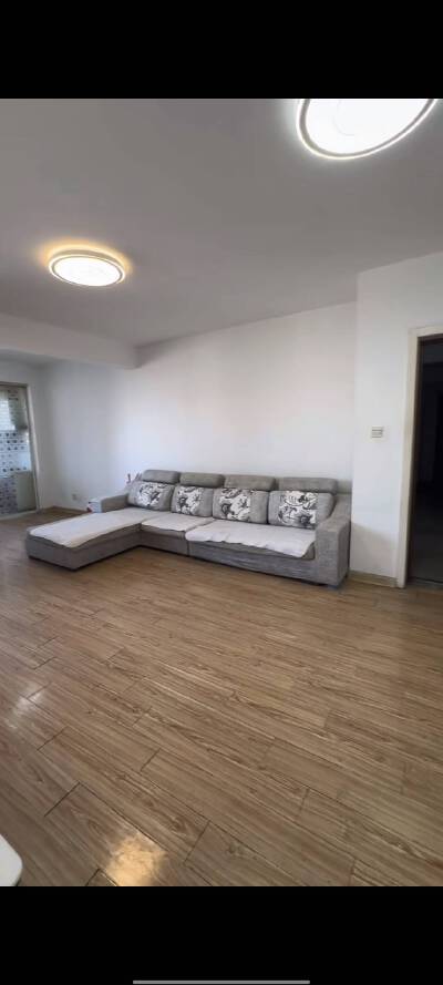 天诚时尚Party，2室2厅1卫，80㎡，售价56.8万