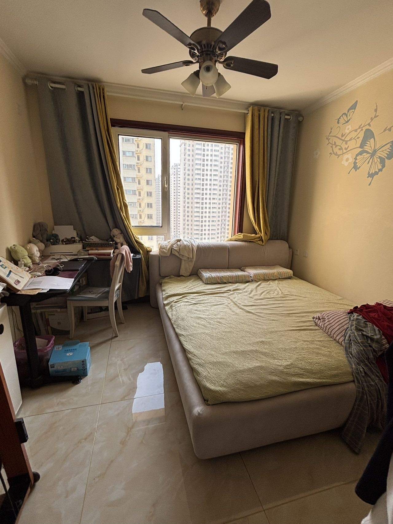 翠湖佳园北一区，3室2厅2卫，130㎡，售价198万 二手房