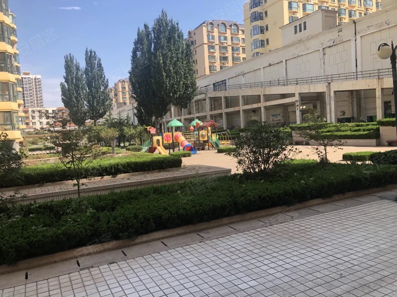 日照港第一生活区实景图