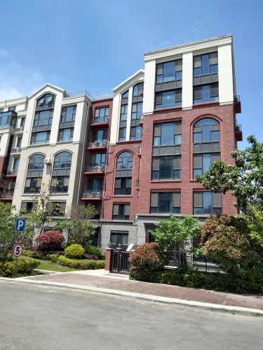 招商莱顿小镇山海郡实景图