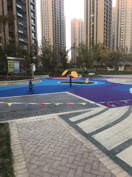 日照港第一生活区实景图