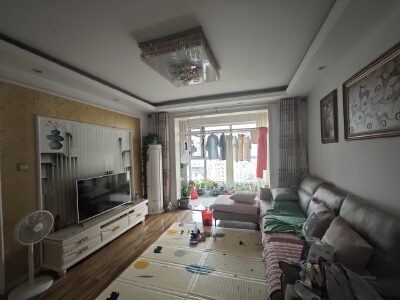 安泰未来城，2室2厅1卫，91.80㎡，精装，售价41.80万