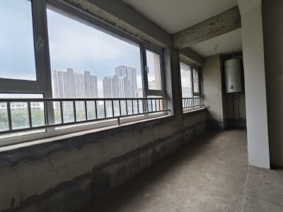 中盛幸福佳园，3室2厅1卫，115.00㎡，售价55万