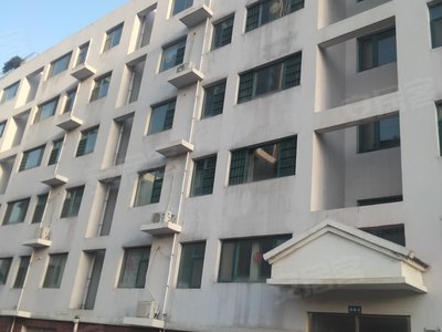 华兴小区实景图