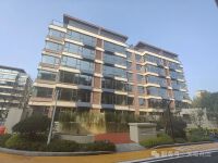 2025年10月28日，天恒荷园迎来盛大交付时刻。北京路上 4-7层电梯纯洋房，荷园二期——云熙园正在热销中，建面约105-136㎡升级产品。