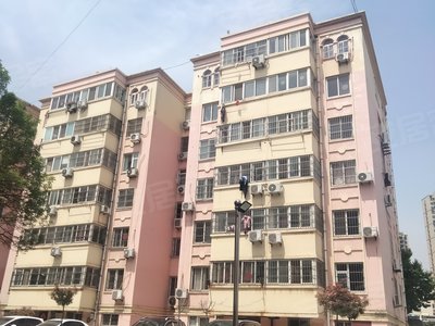 荣安新村实景图