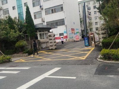 法院小区实景图