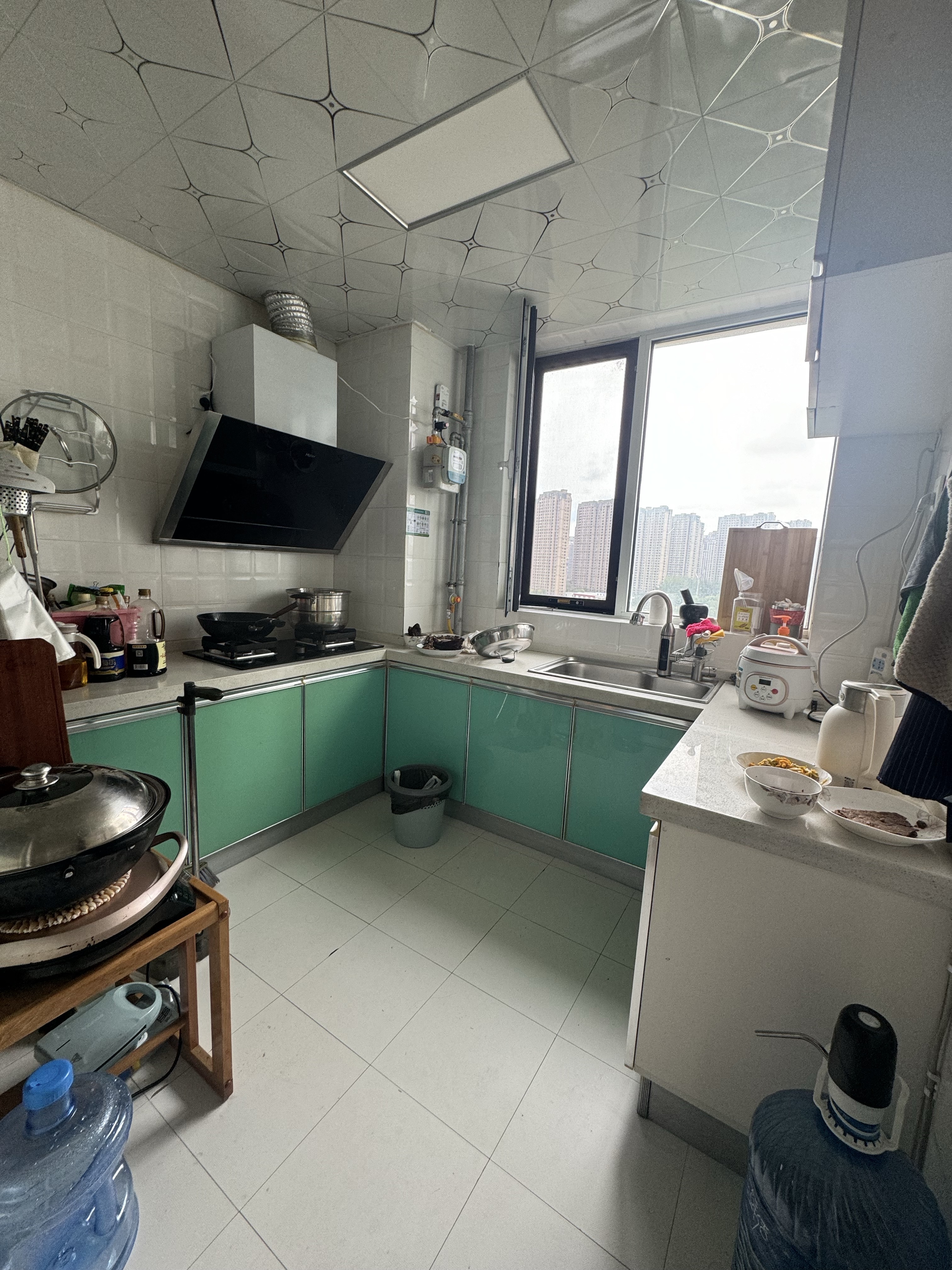 中央绿城，3室2厅1卫，110㎡，精装，售价72万 二手房