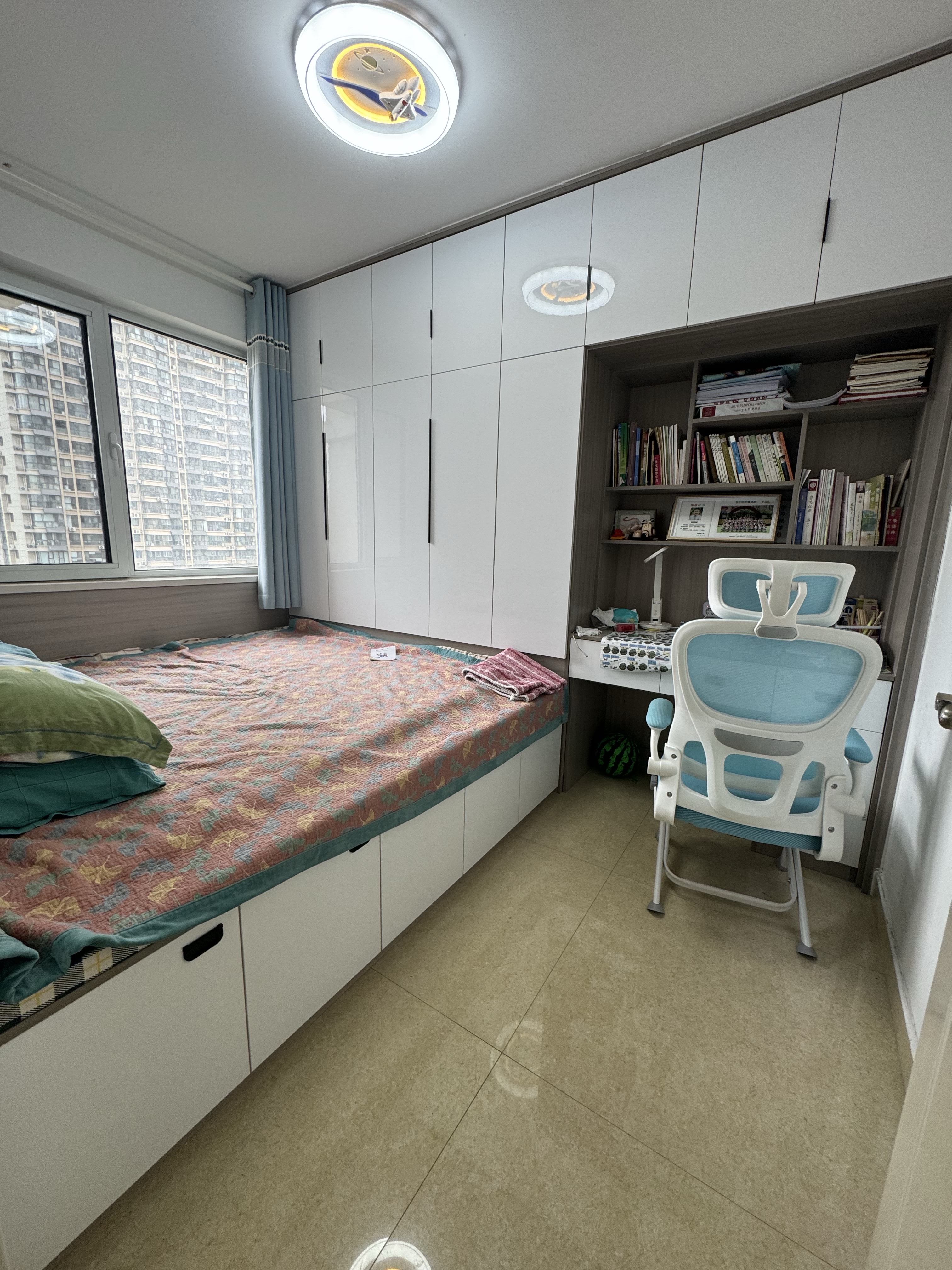 中央绿城，3室2厅1卫，110㎡，精装，售价72万 二手房