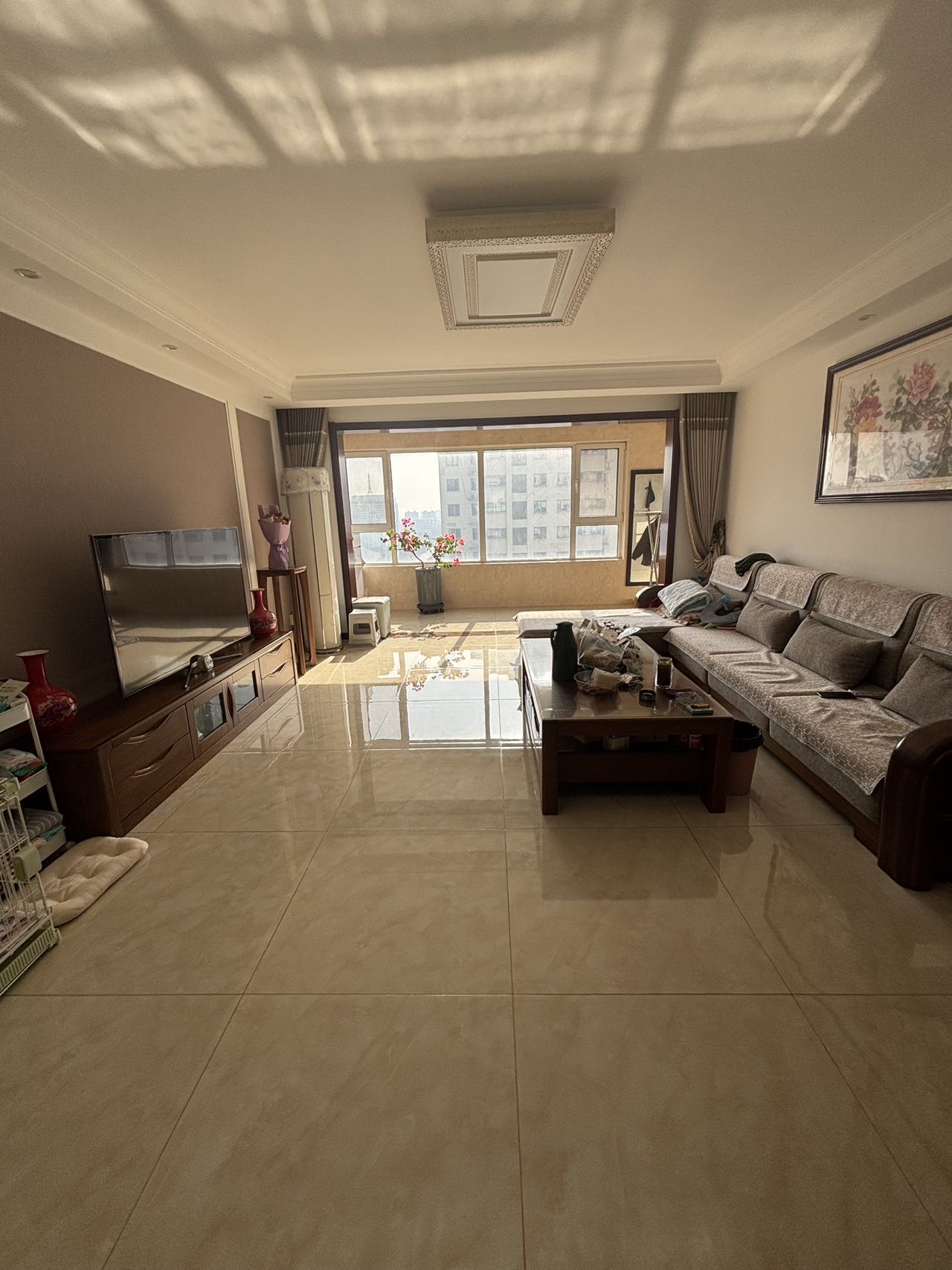 翠湖佳园北二区，3室2厅2卫，160㎡，精装，售价238万 二手房