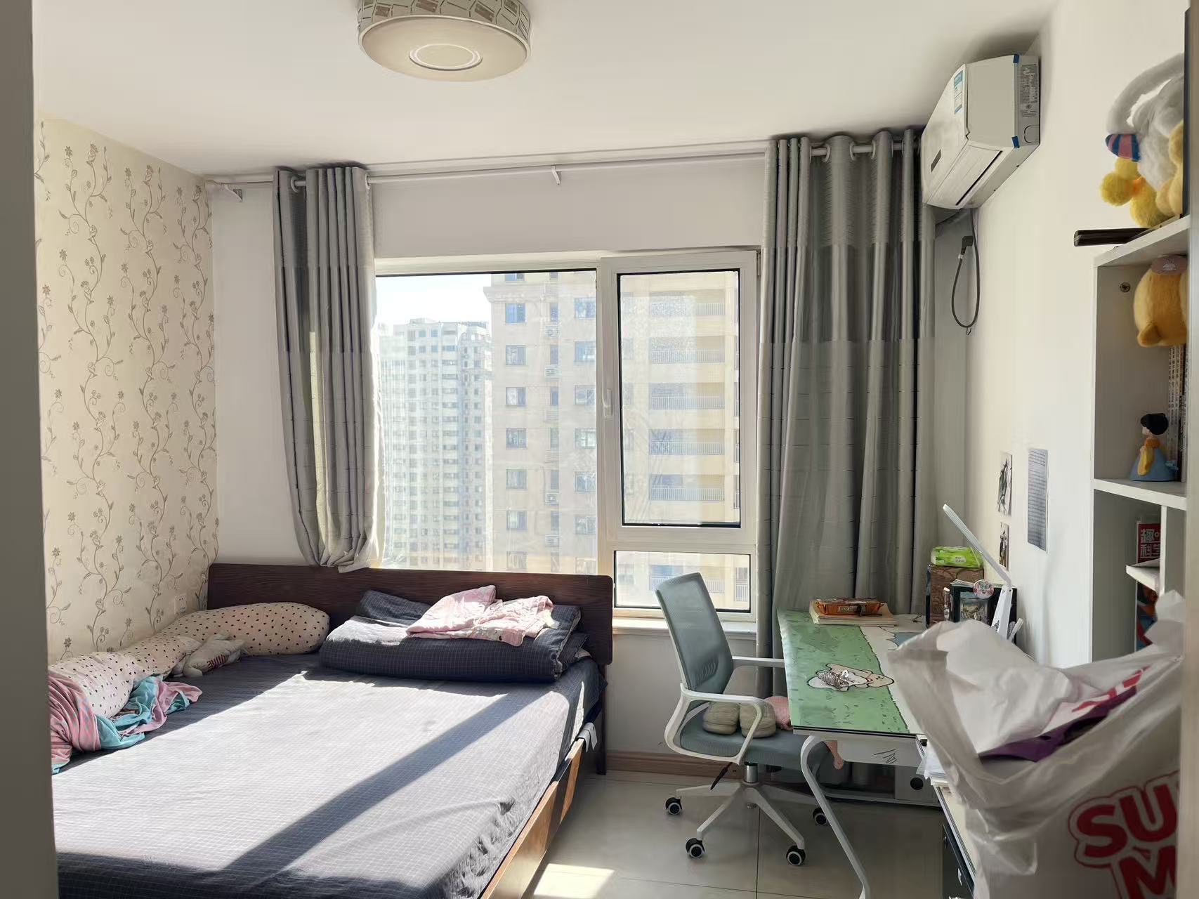 翠湖佳园北二区，3室2厅2卫，125㎡，精装，售价169万 二手房