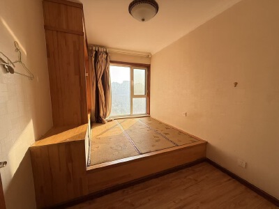 生活印象，4室2厅2卫，166㎡，售价119万